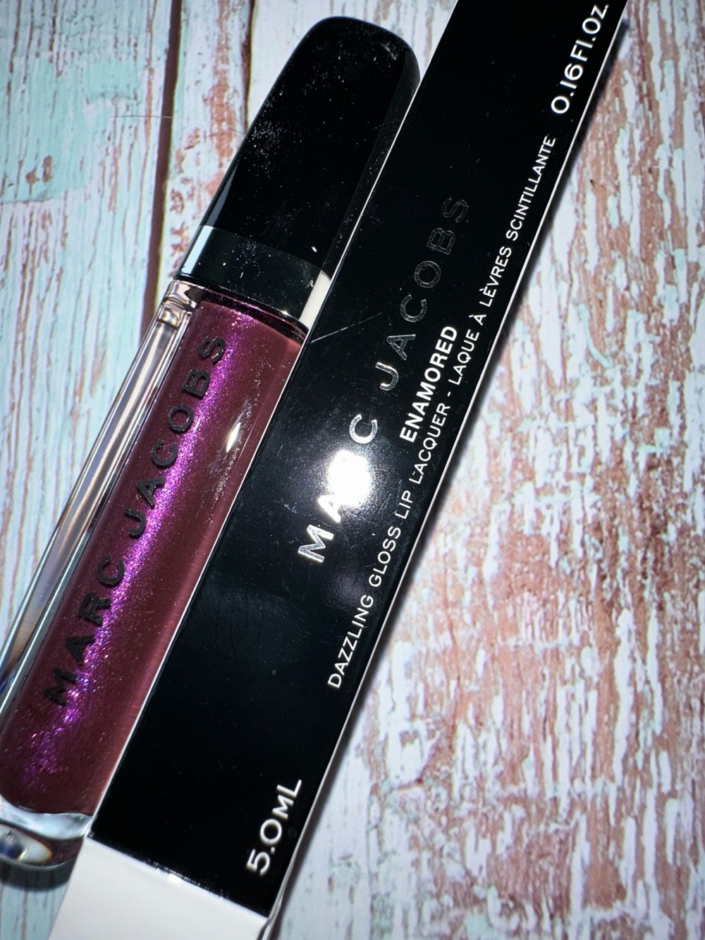 Marc Jacobs Enamored Dazzling Gloss Lip Lacquer in the shade 380 Tempt Me RARE